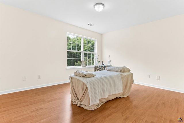 205 Olde Hickory Circle, Bonaire, GA 31005
