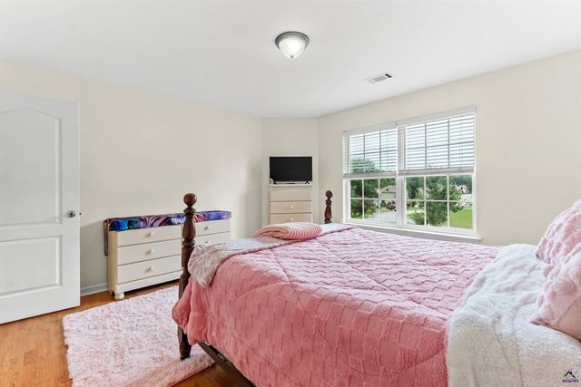 205 Olde Hickory Circle, Bonaire, GA 31005
