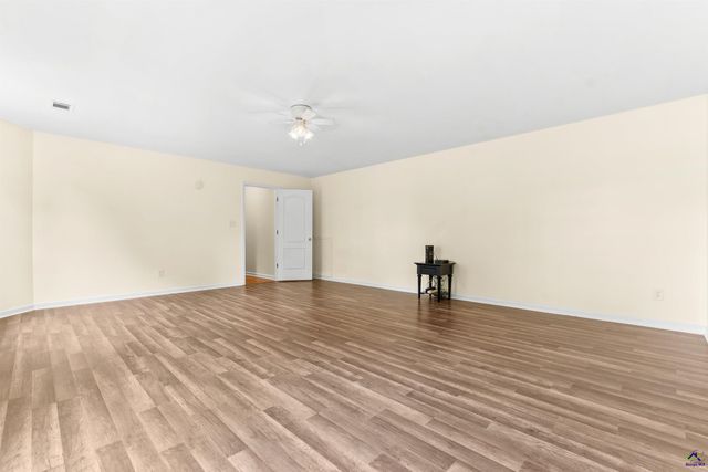 205 Olde Hickory Circle, Bonaire, GA 31005