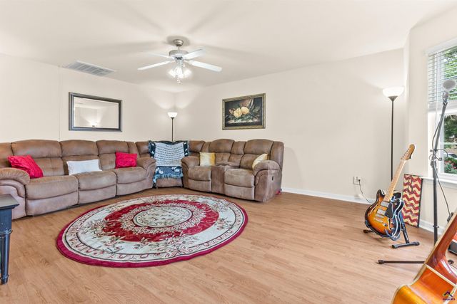 205 Olde Hickory Circle, Bonaire, GA 31005
