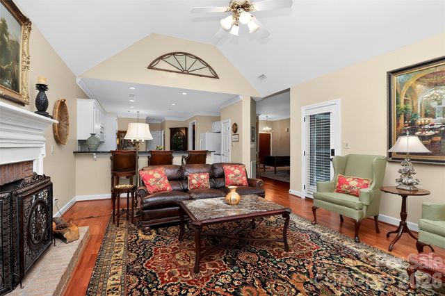 8902 Taunton Drive, Huntersville, NC 28078