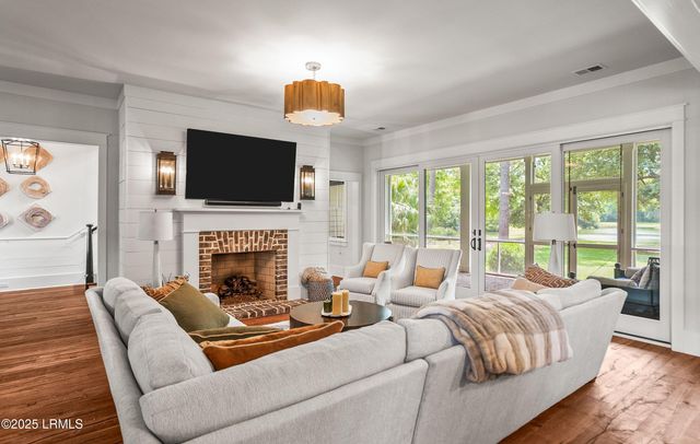 575 Distant Island Drive, Beaufort, SC 29907