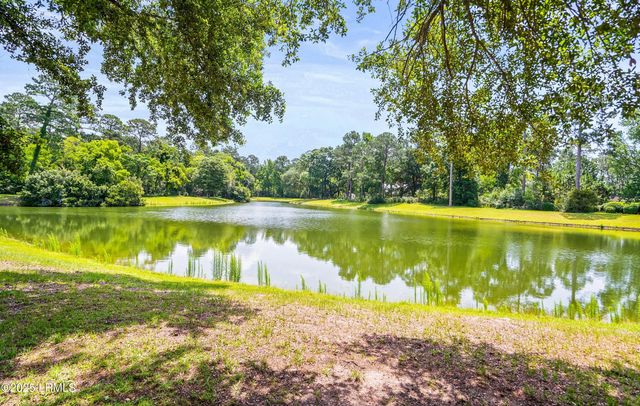575 Distant Island Drive, Beaufort, SC 29907