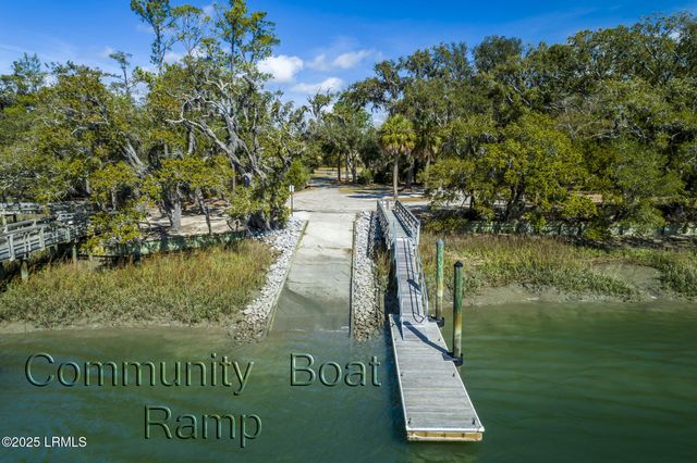 575 Distant Island Drive, Beaufort, SC 29907