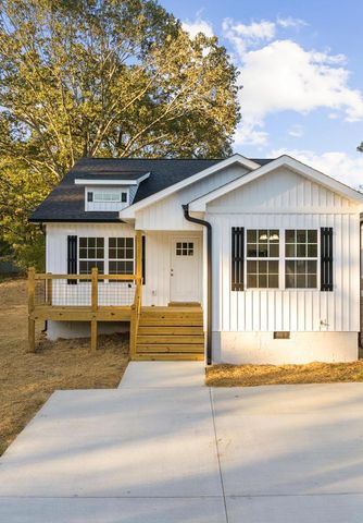 805 Willeve St, Dalton, GA 30721