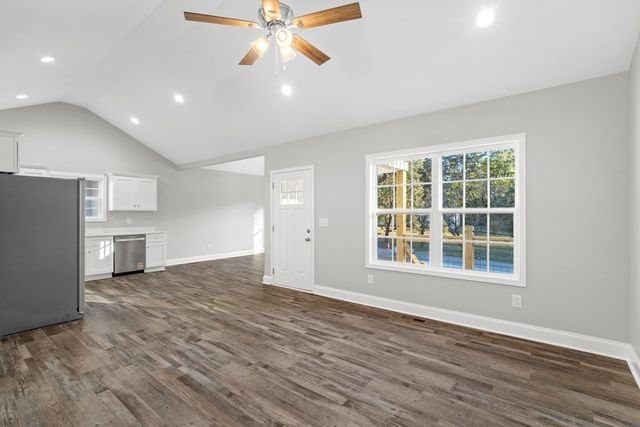 805 Willeve St, Dalton, GA 30721