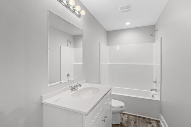 805 Willeve St, Dalton, GA 30721