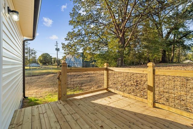 805 Willeve St, Dalton, GA 30721