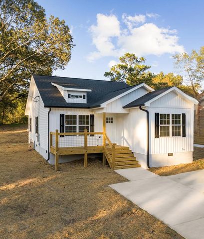 805 Willeve St, Dalton, GA 30721