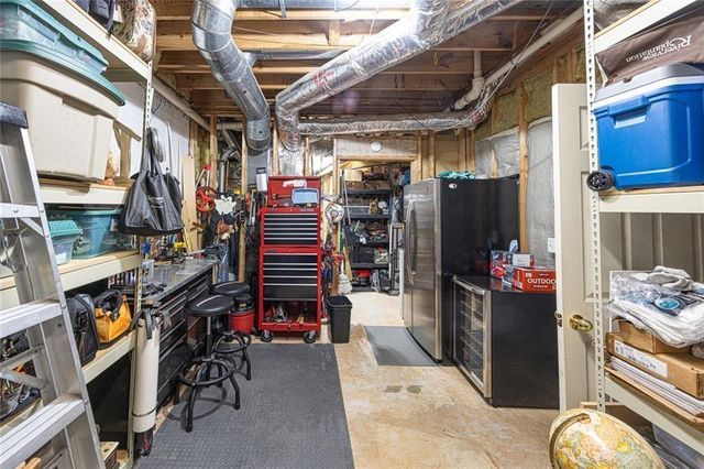 2124 York River Way, Suwanee, GA 30024