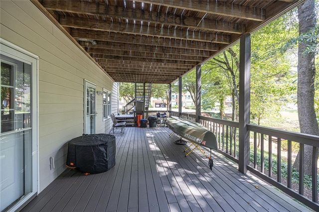 2124 York River Way, Suwanee, GA 30024