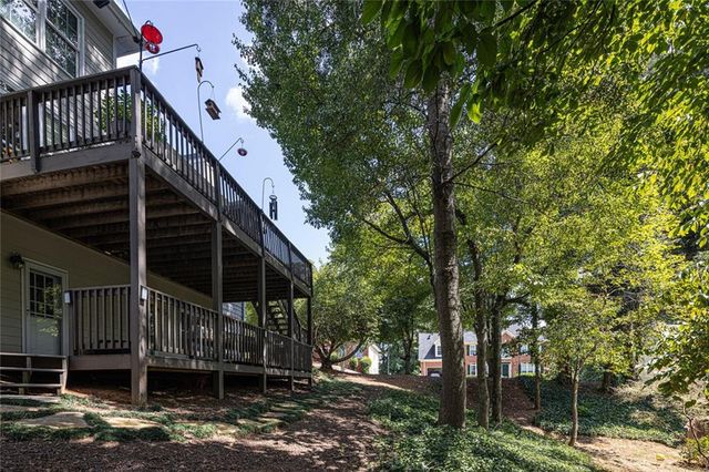 2124 York River Way, Suwanee, GA 30024