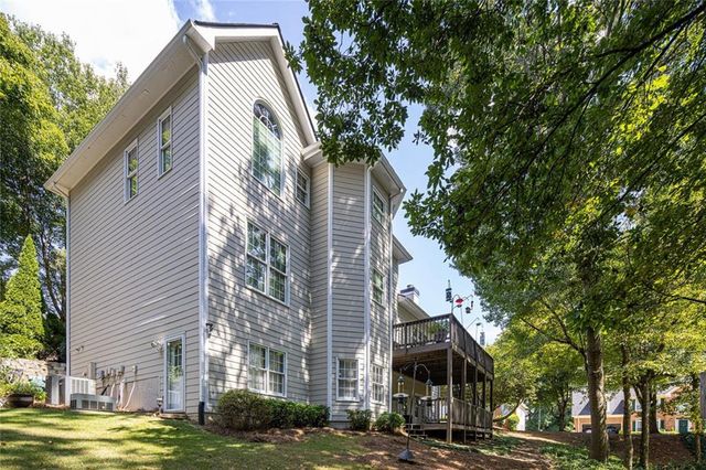 2124 York River Way, Suwanee, GA 30024