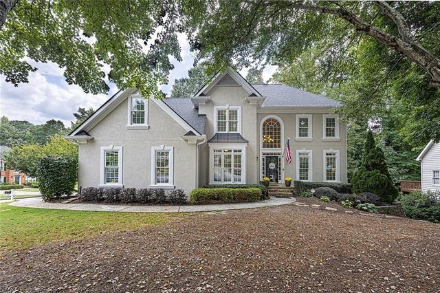 2124 York River Way, Suwanee, GA 30024