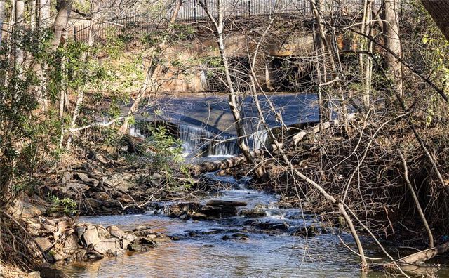 2124 York River Way, Suwanee, GA 30024