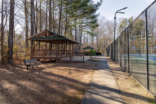 2124 York River Way, Suwanee, GA 30024