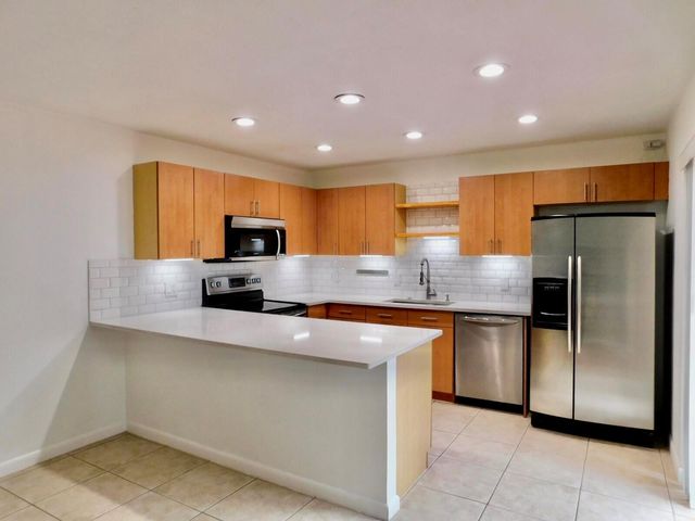 4155 Turnberry Circle 29, Lake Worth, FL 33467