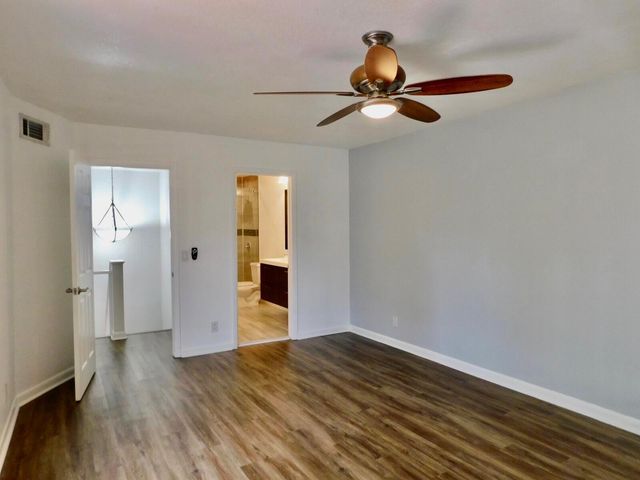 4155 Turnberry Circle 29, Lake Worth, FL 33467