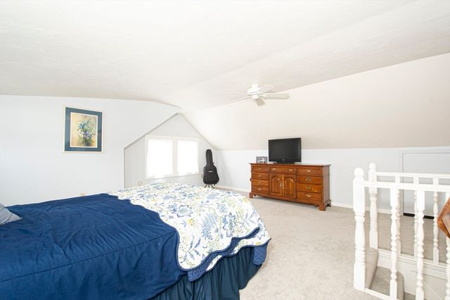 15 Monroe Street, Shrewsbury, MA 01545