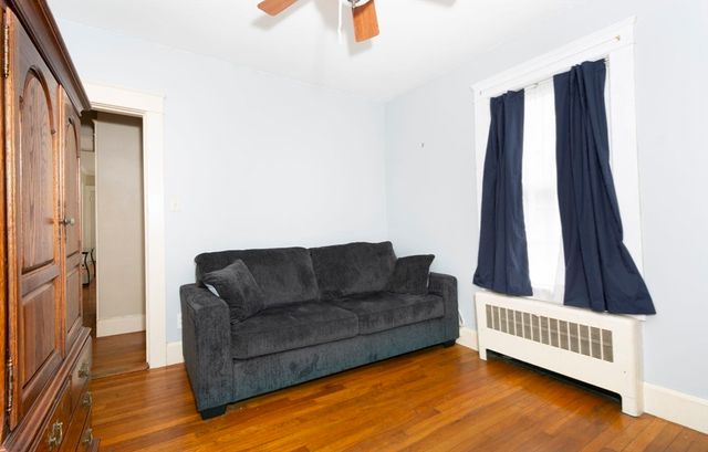 15 Monroe Street, Shrewsbury, MA 01545