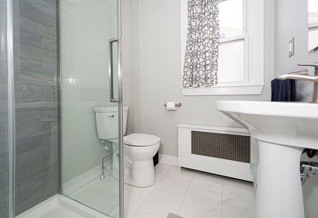 15 Monroe Street, Shrewsbury, MA 01545