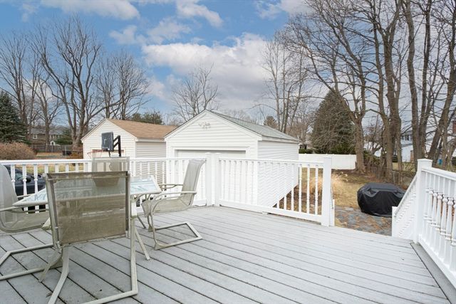 15 Monroe Street, Shrewsbury, MA 01545