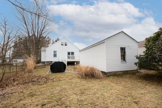 15 Monroe Street, Shrewsbury, MA 01545