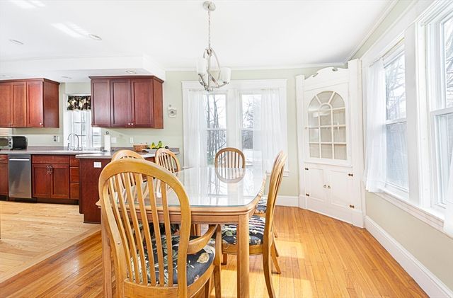 15 Monroe Street, Shrewsbury, MA 01545