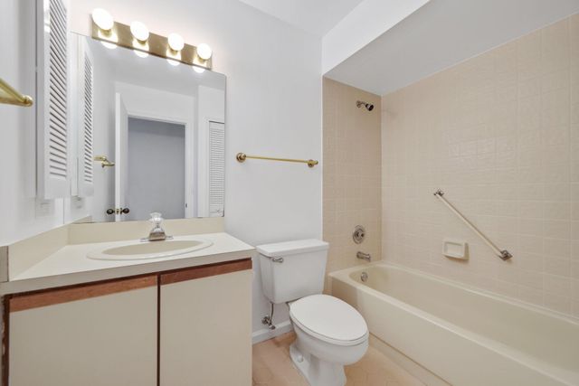 61 N Ironwood Way, Palm Beach Gardens, FL 33418