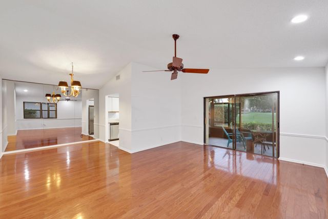 61 N Ironwood Way, Palm Beach Gardens, FL 33418