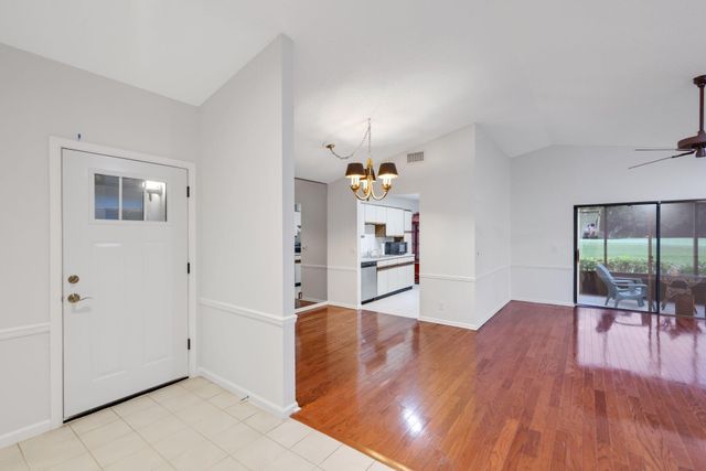 61 N Ironwood Way, Palm Beach Gardens, FL 33418