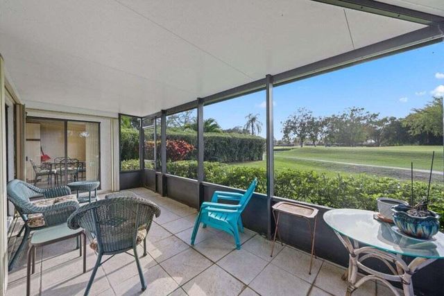 61 N Ironwood Way, Palm Beach Gardens, FL 33418