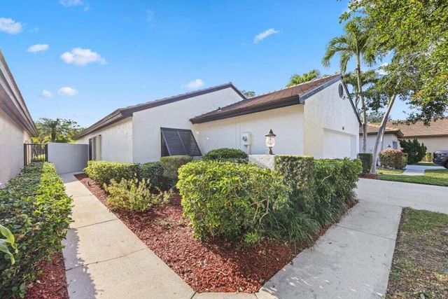 61 N Ironwood Way, Palm Beach Gardens, FL 33418