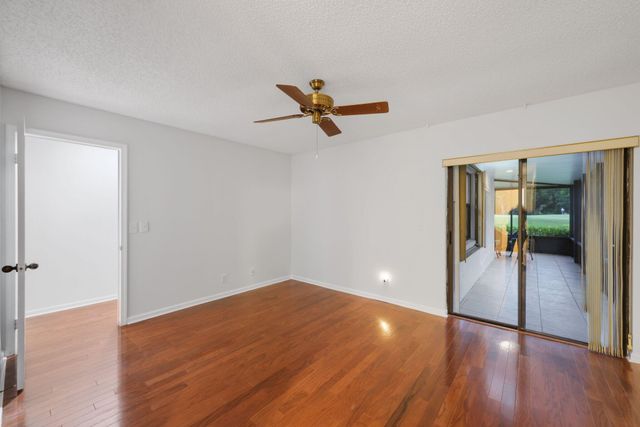 61 N Ironwood Way, Palm Beach Gardens, FL 33418