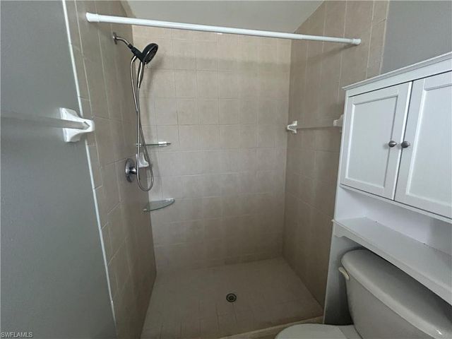 326 NE 23rd TER, Cape Coral, FL 33909