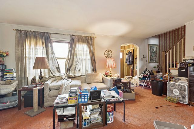 9635 S Francisco Avenue, Evergreen Park, IL 60805