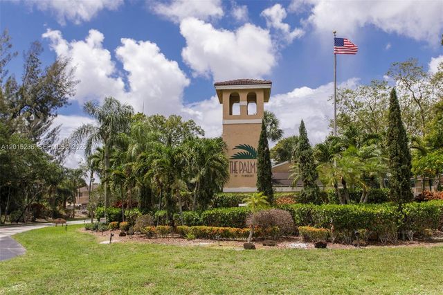 400 Palm Cir W 102, Pembroke Pines, FL 33025