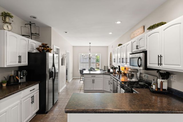12612 Marsh Landing Pkwy, Cedar Lake, IN 46303