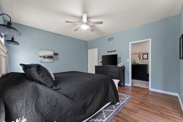 12612 Marsh Landing Pkwy, Cedar Lake, IN 46303