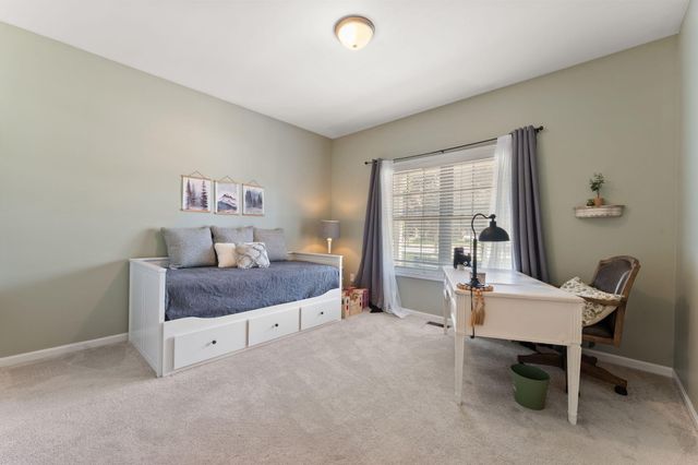 12612 Marsh Landing Pkwy, Cedar Lake, IN 46303