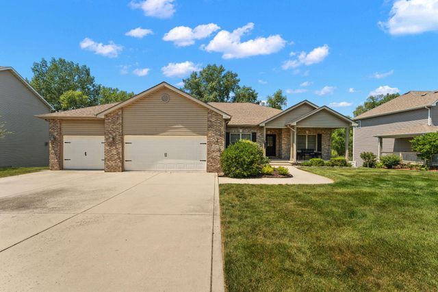 12612 Marsh Landing Pkwy, Cedar Lake, IN 46303