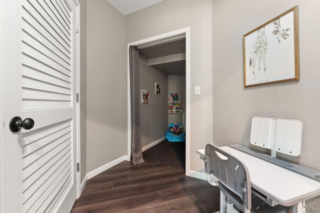 12612 Marsh Landing Pkwy, Cedar Lake, IN 46303