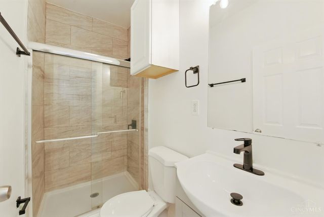 3069 Beekman Street, Cincinnati, OH 45225