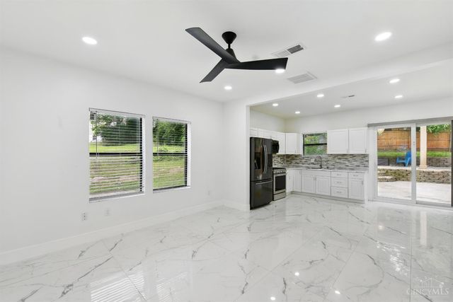 3069 Beekman Street, Cincinnati, OH 45225