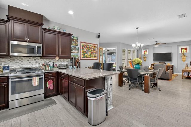 329 SILVER MAPLE ROAD, Groveland, FL 34736