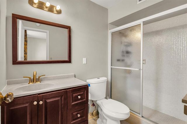 2840 Somerset Drive 403, Lauderdale Lakes, FL 33311