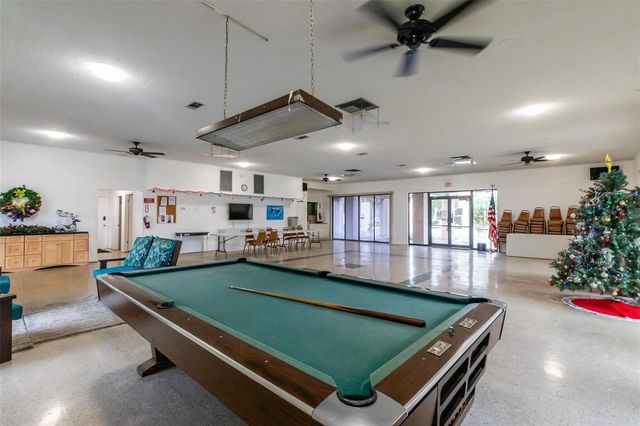 2840 Somerset Drive 403, Lauderdale Lakes, FL 33311