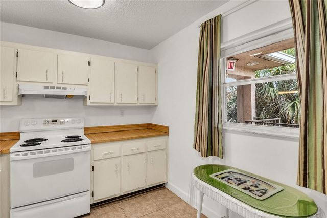2840 Somerset Drive 403, Lauderdale Lakes, FL 33311