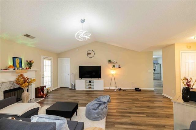 199 Amelia Creek Way, Lawrenceville, GA 30045