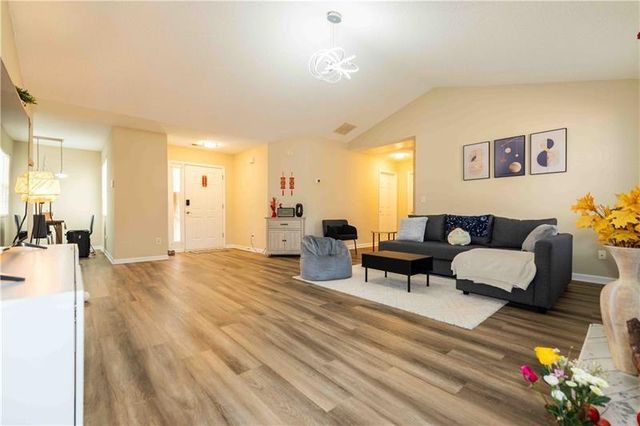 199 Amelia Creek Way, Lawrenceville, GA 30045